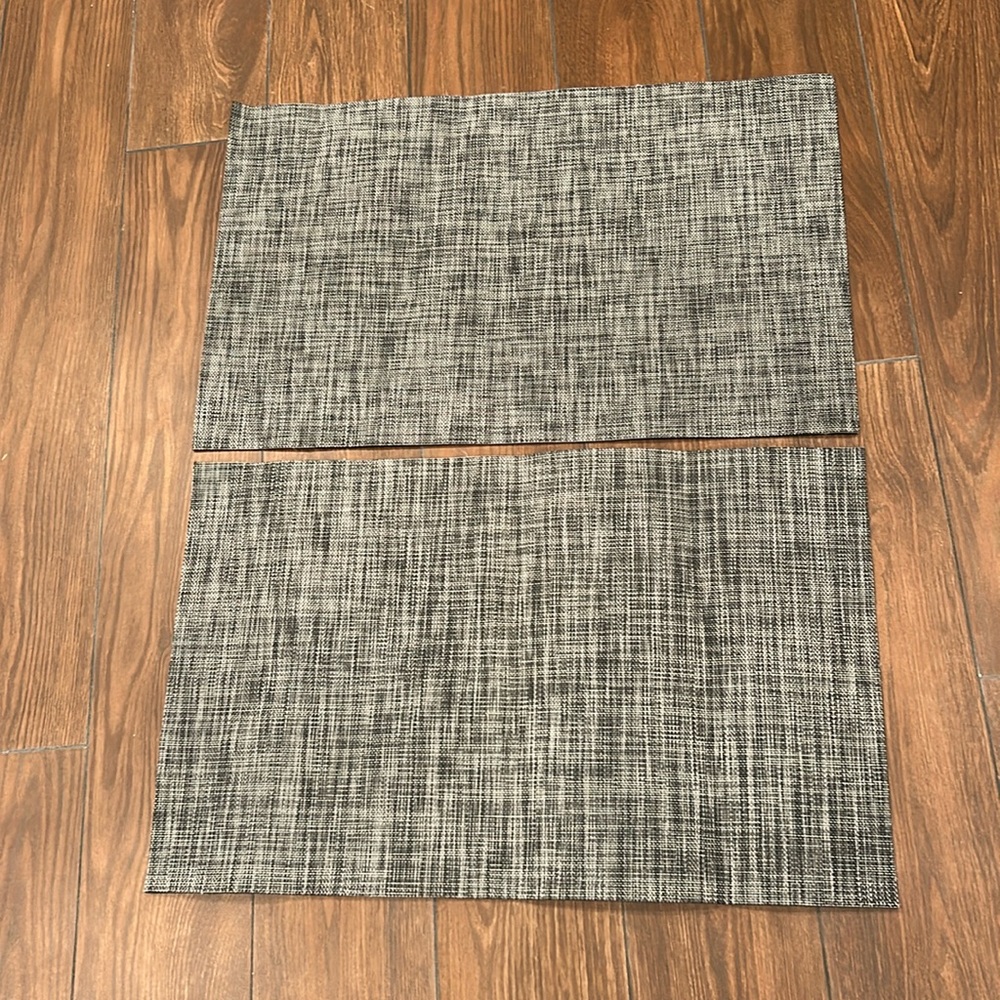 Chilewich pet mats EUC